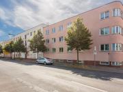 Ab sofort verfügbar Balkon, Parkettboden und Wannenbad!