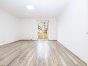 AB SOFORT VERFÜGBAR I ZENTRALE LAGE I BALKON I TOP...