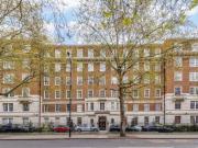 Abbey Lodge, Park Road, 2 Bedroom Apartment