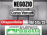 Abbigliamento in vendita a Milano