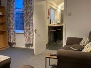 Abbot Street Bed, LN5