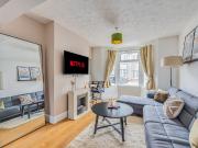 Abington NN1, 3 bed flat to rent, £3,600 pcm | PrimeLocation