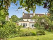 Abington Park Crescent, Abington, 6 Bedroom Semi detached