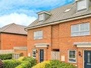 Abington Street, Barton Seagrave, 3 Bedroom End