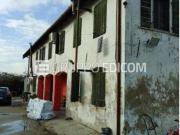 Abitazione di tipo economico di 224 mq in vendita a...