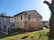 Abitazione di tipo economico di 252 mq in vendita a...