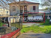 Abitazione di tipo popolare di 62 mq in vendita a...