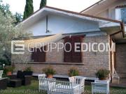 Abitazione in ville di 401 mq in vendita a Terni Rif....