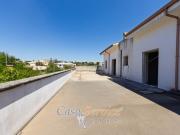 Abitazione su due livelli allo stato rustico