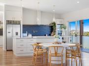 Above the Coast, Beyond the Ordinary