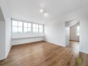 Above the rooftops of Turgi – Charming penthouse...