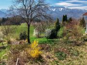 Abseits vom Trubel Grundstück mit Grünblick in...