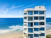 Absolute Beachfront 2 Bedroom