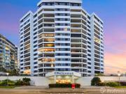 Absolute Esplanade Lifestyle Aquarius Apartments