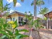 ABSOULUTE GEM WITH CORNER BACKYARD