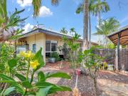 ABSOULUTE GEM WITH CORNER BACKYARD