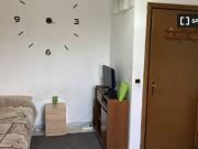 Accogliente camera in appartamento con 3 camere da letto...
