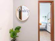 Accogliente camera singola con portineria