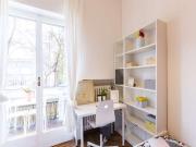 Accogliente camera singola con portineria