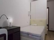 Accogliente camera singola con portineria