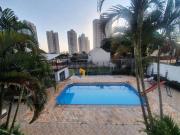 Aceita troca Sobrado com 4 dormitórios à venda, 694 m²...