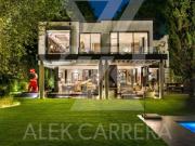 ACG International Presenta: CASA TR3S TR3INTA Casa del...