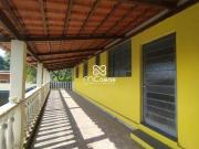 Achou o que ninguém encontra: casa em lote inteiro,...