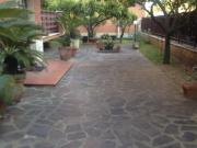 ACILIA TRILOCALE SEMI ARREDATO Con DOPPI SERVIZI