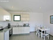 Acogedor apartamento con vistas al mar y montaña