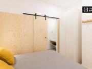 Acogedor estudio sobre jardín con baño en Gracia norte...