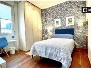 ¡En alquiler! Habitación amplia, acogedora y muy cómoda