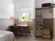 Bonito Habitación en alquiler en apartamento de 3...