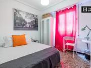 ¡Recién llegado! Habitación en apartamento de 5...