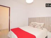 Nuevo Habitación en piso de 5 habitaciones en alquiler...