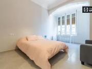 ¡En alquiler! Habitación luminosa en un apartamento de 5...