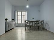 ACOGEDOR PISO CON PATIO EN EL BARRIO ALTO