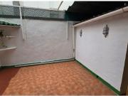 Acogedor Piso en Ciudad Jardín, Córdoba Ideal para Inversión