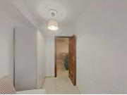 Acogedor Piso en Huerta Santa Teresa, Sevilla Ideal para...