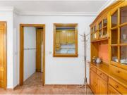 Acogedor piso en planta baja con piscina comunitaria