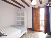 Bonito Se alquila habitación en apartamento de 5...