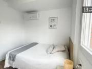 ¡Renta! Se alquila habitación en piso de 8 habitaciones...