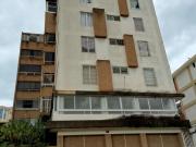 ACOGEDOR Y AMPLIO APTO EN CUMBRE DE CURUMO