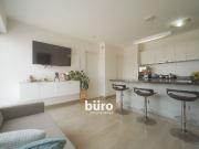 ACOGEDOR Y LUMINOSO DEPARTAMENTO EN VENTA SEMIAMOBLADO...