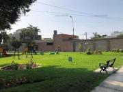 Acogedora casa en calle cerrada, con parque y vigilancia