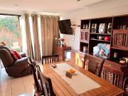 Acogedora casa en Condominio Cerrado