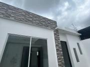 Acogedora Casa en Costa Azul