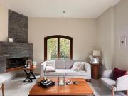 Acogedora casa en lindo condominio de 8 casas