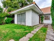 Acogedora casa en venta, con excelente conectividad,...