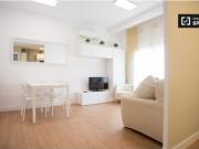 Acogedora habitación en alquiler en apartamento de 4...