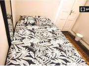 Acogedora habitación en alquiler en apartamento de 5...